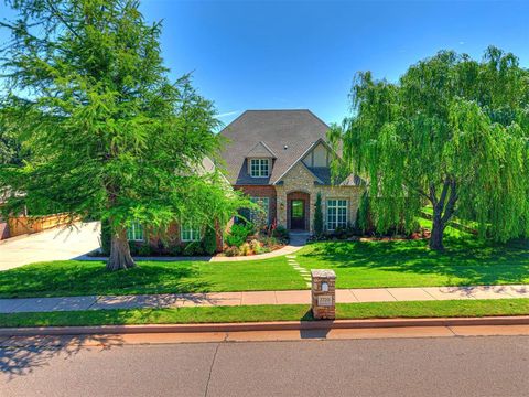 Photo of 3720 Creek Bend Road, Edmond, OK 73003 (MLS # 1228798)