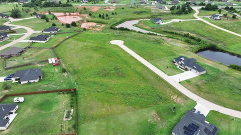 Photo of 9648 Vista Reach, Edmond, OK 73025 (MLS # 1234014)