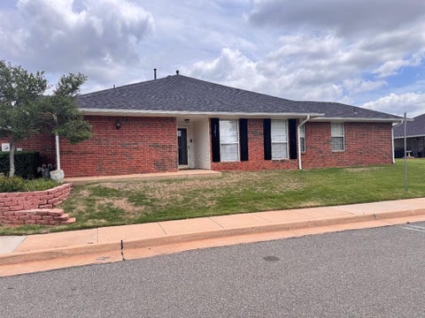 Photo of 2201 NW 155th Street, Edmond, OK 73013 (MLS # 1219037)