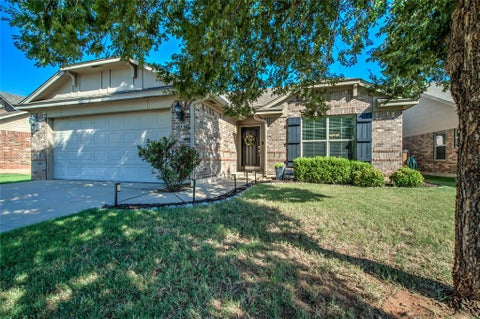 Photo of 18536 Abierto Drive, Edmond, OK 73012 (MLS # 1242279)