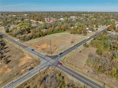 Photo of 10955 NE 10th Street, Oklahoma City, OK 73130 (MLS # 1244605)
