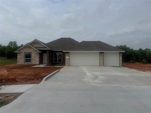 Photo of 1311 Pushmataha Boulevard, Choctaw, OK 73020 (MLS # 1191550)