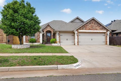 Photo of 10905 SW 30th Terrace, Yukon, OK 73099 (MLS # 1226797)