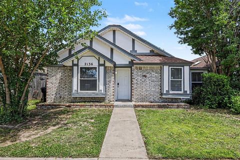 Photo of 2136 Meench Drive, Moore, OK 73170 (MLS # 1230025)