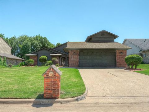 Photo of 8112 NW 114th Street, Oklahoma City, OK 73162 (MLS # 1229193)