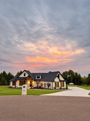 21288 RESERVE CIR, HARRAH, OK 73045 - Image 3dd067dd0e71be51fe7e85e158a6ec2d/511643931