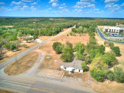 Photo of 15821 Little Axe Drive, Norman, OK 73026 (MLS # 1250615)