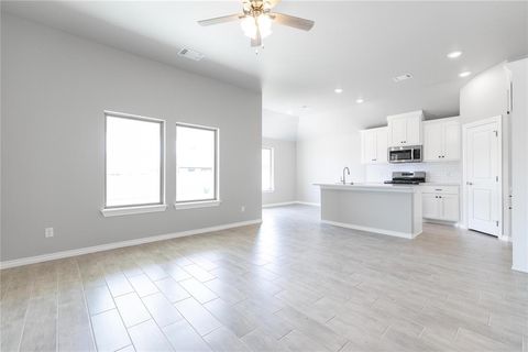 Photo of 13020 NE 9th Street, Choctaw, OK 73020 (MLS # 1187883)