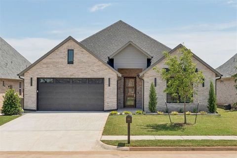 Photo of 5000 Pont Neuf Road, Edmond, OK 73034 (MLS # 1228712)