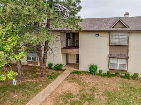 Photo of 1725 E Lindsey Street #2, Norman, OK 73071 (MLS # 1226976)