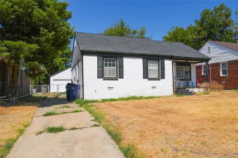 Photo of 2115 NE 19th Street, Oklahoma City, OK 73111 (MLS # 1250981)