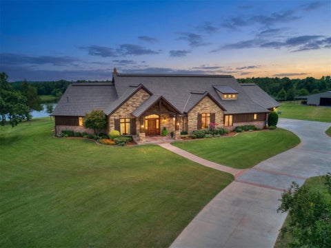 Photo of 5801 W Highway 33, Guthrie, OK 73044 (MLS # 1238491)