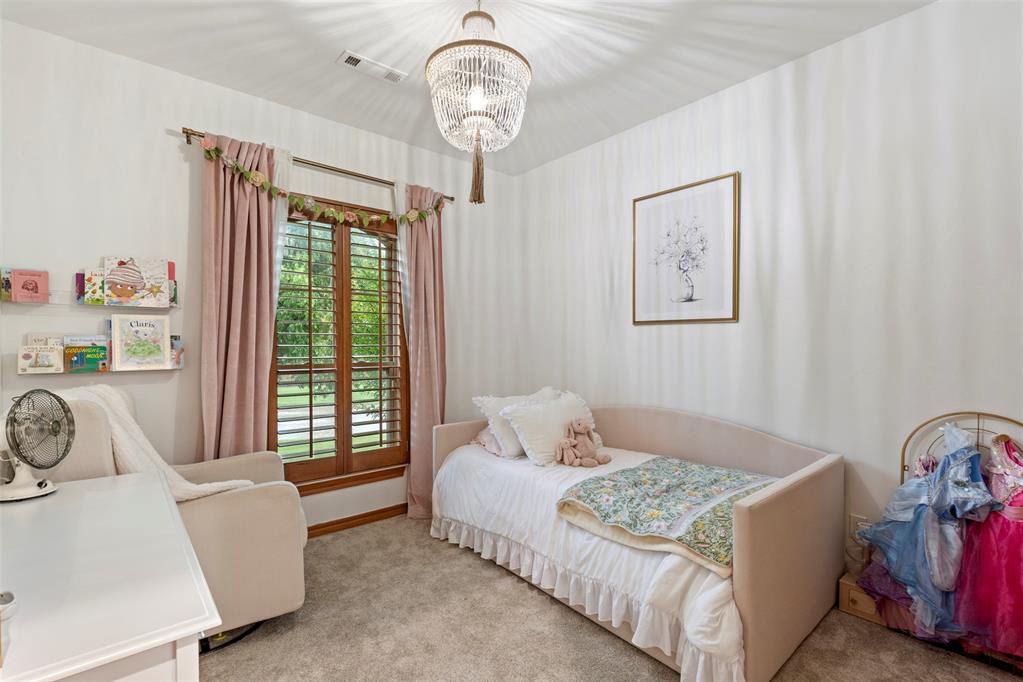 Shawnee, Oklahoma 74804, United States, 4 Bedrooms Bedrooms, ,3 BathroomsBathrooms,Residential,Active,255539