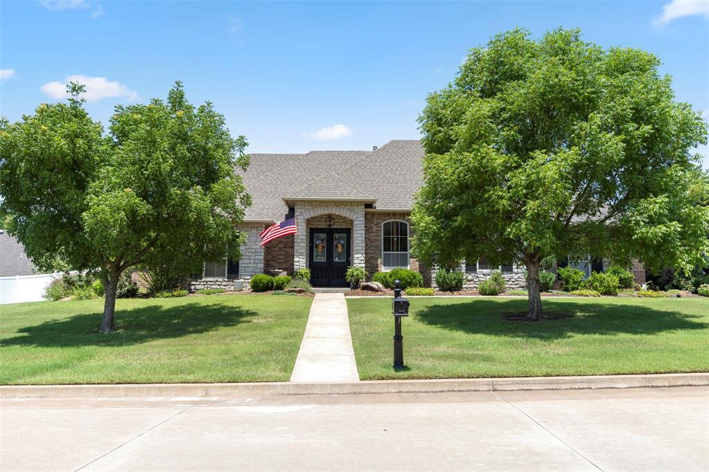 Shawnee, Oklahoma 74804, United States, 4 Bedrooms Bedrooms, ,3 BathroomsBathrooms,Residential,Active,255539