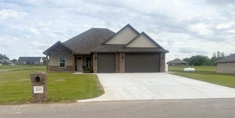 Photo of 3415 Prairie View Trail, Noble, OK 73068 (MLS # 1228206)