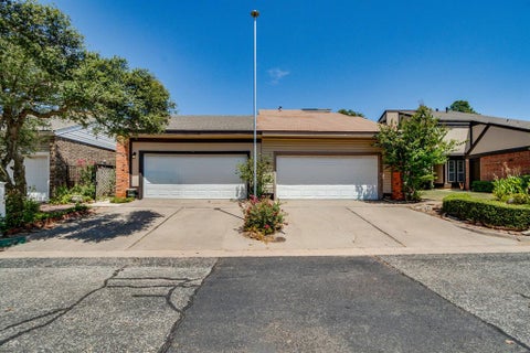 Photo of 1931 Three Stars Road, Edmond, OK 73034 (MLS # 1245174)