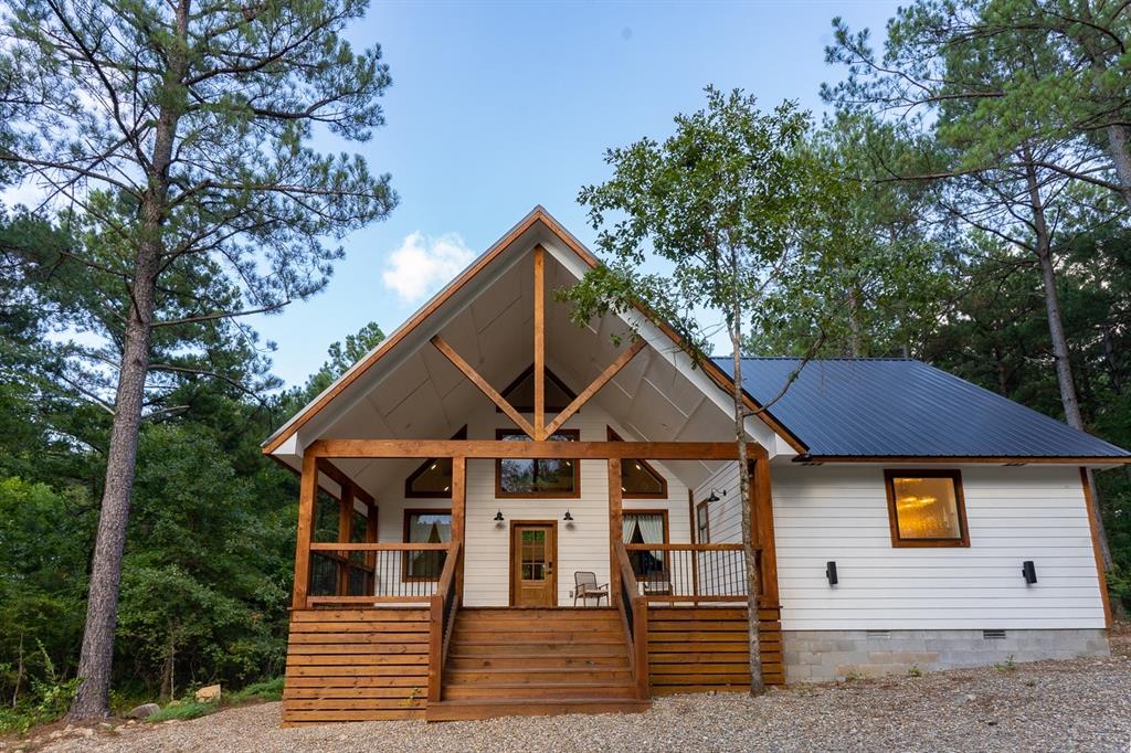 76 Sweetwater Lane