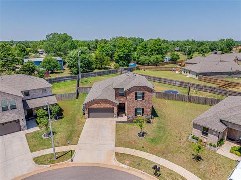 Photo of 11721 SW 40th Street, Mustang, OK 73064 (MLS # 1229258)