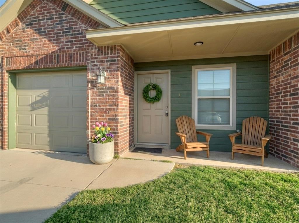 Photo 1 of 30 — 1007 SW 91st Street, Oklahoma City, OK 73139