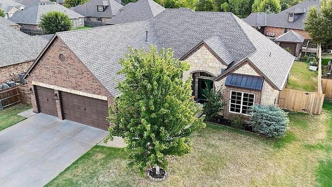 Photo of 12624 Lexington Drive, Oklahoma City, OK 73173 (MLS # 1250760)