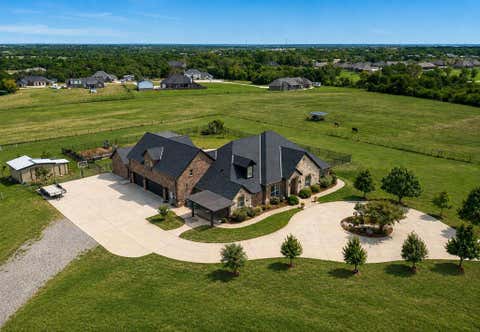 Photo of 298 N Aspen Drive, Blanchard, OK 73010 (MLS # 1243380)