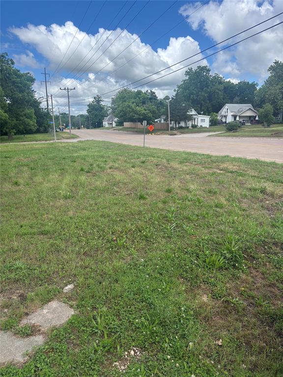 Photo 1 of 1 — 601 S Park Avenue, Shawnee, OK 74801