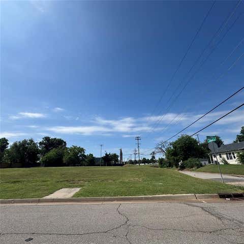 Photo of 1732 NW 29th Street, Oklahoma City, OK 73106 (MLS # 1236974)