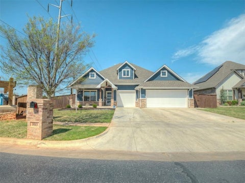 Photo of 803 NE 33rd Street, Moore, OK 73160 (MLS # 1221125)