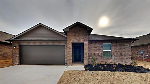 Photo of 4412 Palmetto Bluff Drive, Mustang, OK 73064 (MLS # 1230675)