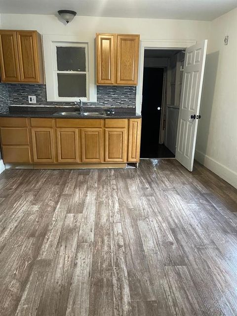Photo of 726 SE 20th Street, Oklahoma City, OK 73129 (MLS # 1224876)