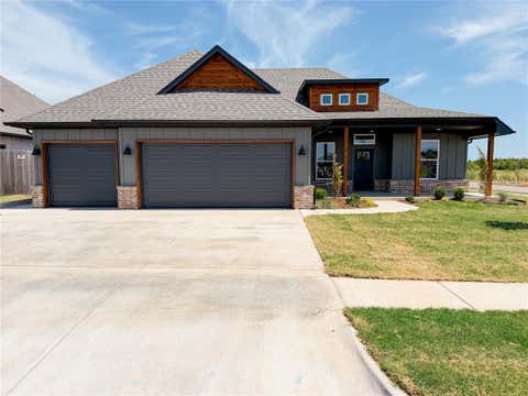 Photo of 1916 Sama Way, Yukon, OK 73099 (MLS # 1244436)