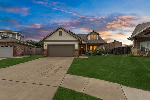Photo of 2101 Cox Lane, Oklahoma City, OK 73160 (MLS # 1230346)