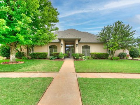 Photo of 10708 Regent Street, Oklahoma City, OK 73162 (MLS # 1230625)