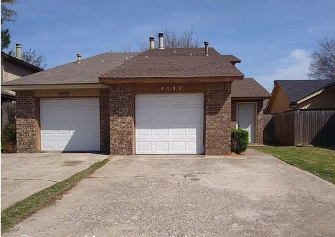 Photo of 4107 Heritage Place Drive, Norman, OK 73072 (MLS # 1229646)