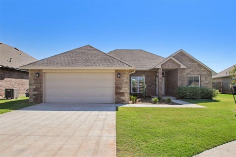 Photo of 13804 Klinsman Road, Piedmont, OK 73078 (MLS # 1247422)