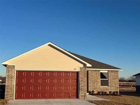 Photo of 940 S Bear Lane, Mustang, OK 73064 (MLS # 1217501)