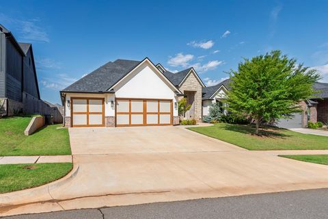 Photo of 314 Bulverde Drive, Norman, OK 73069 (MLS # 1231947)