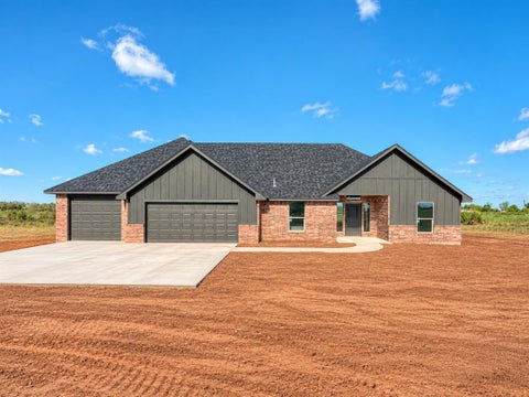 Photo of 2661 Secretariat Pass, Guthrie, OK 73044 (MLS # 1245433)