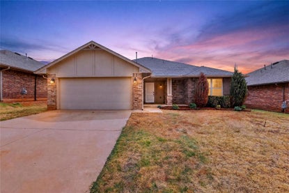 6516 Nw 158th St – Investment Home