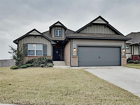 Photo of 6224 Beverly Hills Drive, Edmond, OK 73034 (MLS # 1230110)