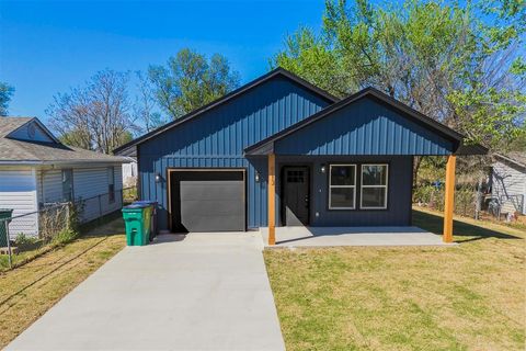 Photo of 913 SE 43rd Street, Oklahoma City, OK 73129 (MLS # 1238612)