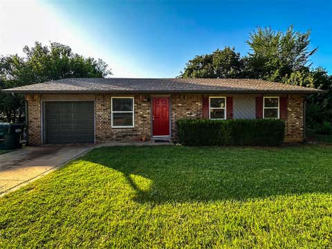 Photo of 3317 Kathy Lane, Edmond, OK 73034 (MLS # 1238104)