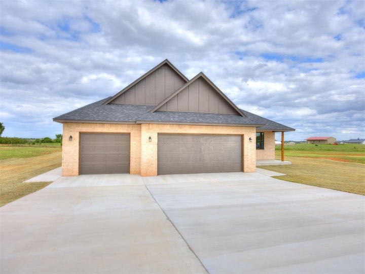 Photo 1 of 50 — 1321 Chisolm Trail Lane, Tuttle, OK 73089