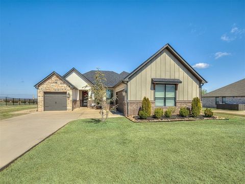 Photo of 2260 Jackson Lane, Blanchard, OK 73010 (MLS # 1228417)