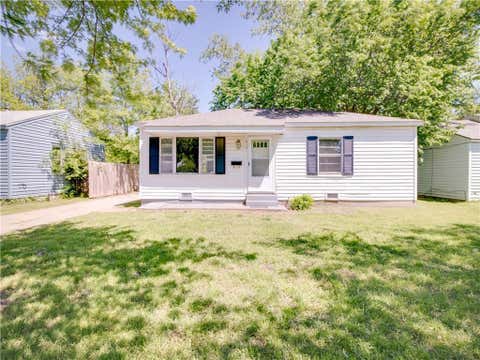 Photo of 810 Bell Drive, Oklahoma City, OK 73110 (MLS # 1217557)