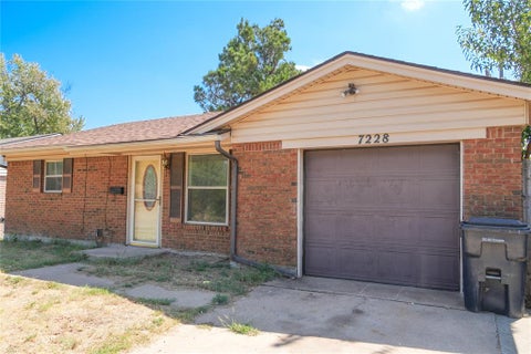 Photo of 7228 NW 17th Street, Bethany, OK 73008 (MLS # 1250999)