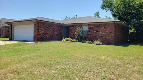 Photo of 503 Hardesty Drive, Shawnee, OK 74804 (MLS # 1238912)