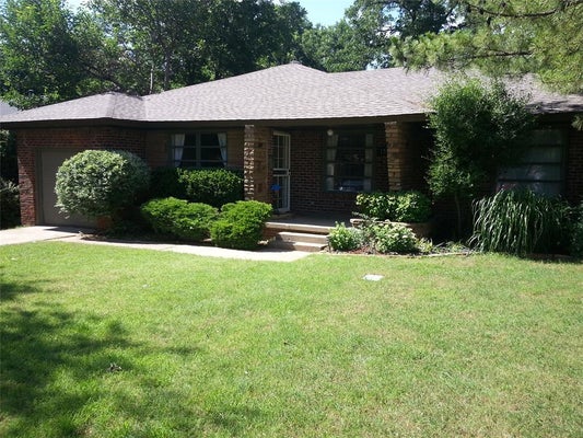 1103 PARK MANOR ST, NICHOLS HILLS, OK 73116 - Image 4c4d2e0d7d22f708da197cf3ecd2c6db/3450323409