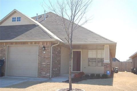 Photo of 28 SW 138th Terrace, Oklahoma City, OK 73170 (MLS # 1227884)