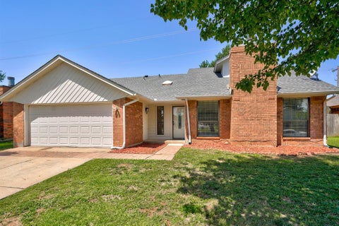 Photo of 1617 Raquel Drive, Edmond, OK 73003 (MLS # 1251776)
